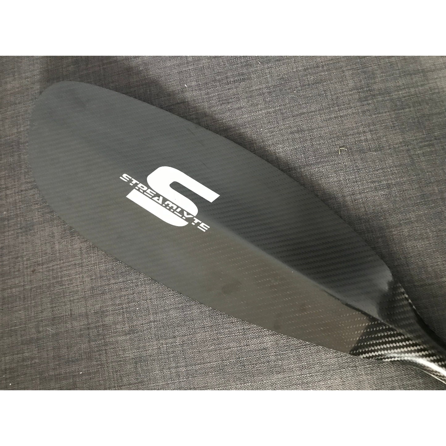 Kinetic Tour XS Elite Carbon Leverlock Straight Shaft Touring Paddle - Streamlyte